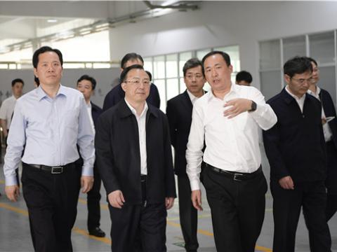 江苏省省长吴政隆莅临征途国际集团走访调研